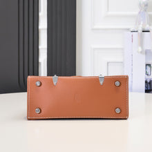 Load image into Gallery viewer, SAIGON STRUCTURE MINI BAG (BLACK TAN)