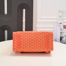 Load image into Gallery viewer, SAINT LEGER BACKPACK (ORANGE)