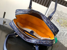 Load image into Gallery viewer, AMBASSADE MM DOCUMENT CASE (NAVY)