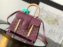Load image into Gallery viewer, SAIGON STRUCTURE MINI BAG (BURGUNDY)