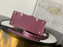 Load image into Gallery viewer, SAIGON STRUCTURE MINI BAG (BURGUNDY)