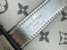 Load image into Gallery viewer, LOUIS KEEPALL BANDOULIERE 50 (BLACK AND WHITE)