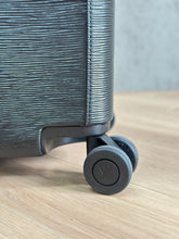 Load image into Gallery viewer, LOUIS HORIZON 55 CABIN 37L TAIGA LEATHER (BLACK)