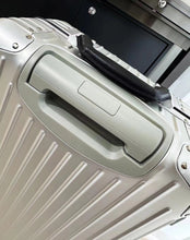 Load image into Gallery viewer, ORIGINAL CABIN TWIST 36L (BLACK)