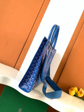 Load image into Gallery viewer, MORVAN DOCUMENT CASE (BLUE)