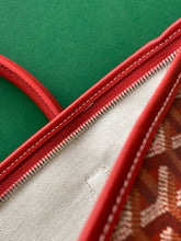 Load image into Gallery viewer, MORVAN DOCUMENT CASE (RED)