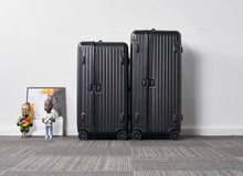 Load image into Gallery viewer, ESSENTIAL TRUNK PLUS 100L (MATTE BLACK)