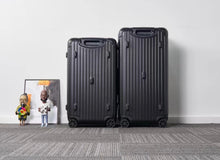 Load image into Gallery viewer, ESSENTIAL TRUNK PLUS 100L (MATTE BLACK)