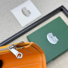 Load image into Gallery viewer, SAINT-GABRIEL WALLET (YELLOW)