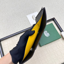 Load image into Gallery viewer, SAINT-GABRIEL WALLET (BLACK)