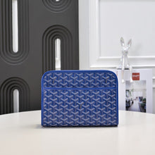 Load image into Gallery viewer, JOUVENCE MM TOILETRY BAG (BLUE)