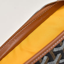 Load image into Gallery viewer, JOUVENCE MM TOILETRY BAG (BLACK TAN)