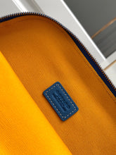 Load image into Gallery viewer, VENDOME COSMETIC POUCH (BLUE)