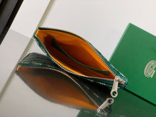 Load image into Gallery viewer, SENAT CARDHOLDER (GREEN)