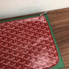 Load image into Gallery viewer, SENAT MM POUCH (RED)