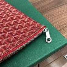 Load image into Gallery viewer, SENAT GM POUCH (RED)