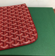 Load image into Gallery viewer, SENAT MM POUCH (RED)