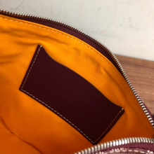 Load image into Gallery viewer, SENAT PM POUCH (BURGUNDY)