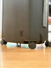 Load image into Gallery viewer, LOUIS HORIZON 55 CABIN 37L (MATTE BLACK)