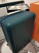 Load image into Gallery viewer, LOUIS HORIZON 55 CABIN 37L (ATLANTIC BLUE)