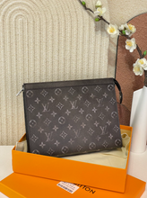 Load image into Gallery viewer, LOUIS MONOGRAM POUCH (WASHED BLACK)