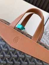 Load image into Gallery viewer, CISALPIN BACKPACK (BLACK TAN)