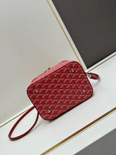 Load image into Gallery viewer, MUSE VANITY CASE (RED)