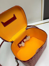 Load image into Gallery viewer, MUSE VANITY CASE (RED)