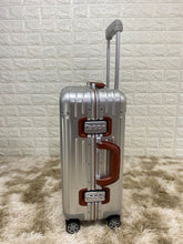 Load image into Gallery viewer, ORIGINAL CABIN TWIST 36L (BROWN)