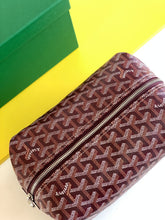 Load image into Gallery viewer, BOWLING 25 VANITY CASE (BURGUNDY)