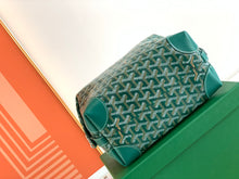 Load image into Gallery viewer, BOWLING 25 VANITY CASE (GREEN)