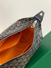 Load image into Gallery viewer, BOWLING 25 VANITY CASE (BLACK)