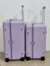 Load image into Gallery viewer, ESSENTIAL TRUNK PLUS 100L (GLOSS LAVENDER)