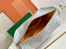 Load image into Gallery viewer, BOWLING 25 VANITY CASE (WHITE)