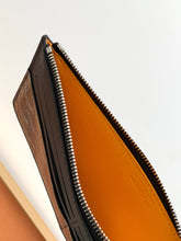 Load image into Gallery viewer, INSERT LOUISE CLUTCH (BLACK)