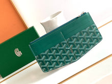 Load image into Gallery viewer, INSERT LOUISE CLUTCH (GREEN)