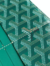 Load image into Gallery viewer, INSERT LOUISE CLUTCH (GREEN)