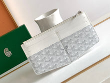 Load image into Gallery viewer, INSERT LOUISE CLUTCH (WHITE)