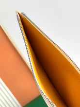 Load image into Gallery viewer, INSERT LOUISE CLUTCH (WHITE)