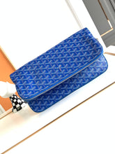 Load image into Gallery viewer, SAINTE-MARIE MM CLUTCH (BLUE)
