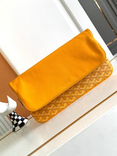Load image into Gallery viewer, SAINTE-MARIE MM CLUTCH (YELLOW)