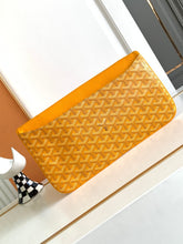 Load image into Gallery viewer, SAINTE-MARIE MM CLUTCH (YELLOW)