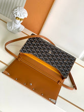 Load image into Gallery viewer, MONTE-CARLO PM BAG (BLACK TAN)