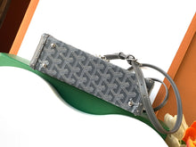 Load image into Gallery viewer, CASSETTE TRUNK (GREY)