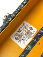 Load image into Gallery viewer, CASSETTE TRUNK (GREY)