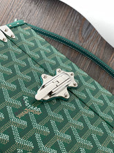 Load image into Gallery viewer, CASSETTE TRUNK (GREEN)