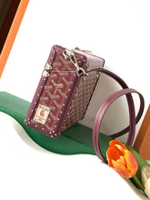 Load image into Gallery viewer, CASSETTE TRUNK (BURGUNDY)