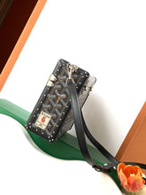 Load image into Gallery viewer, CASSETTE TRUNK (BLACK)