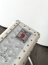 Load image into Gallery viewer, CASSETTE TRUNK (WHITE)