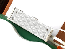 Load image into Gallery viewer, CASSETTE TRUNK (WHITE)